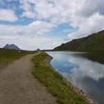 In Koenigsleiten By Zillertal Arena בקתה *