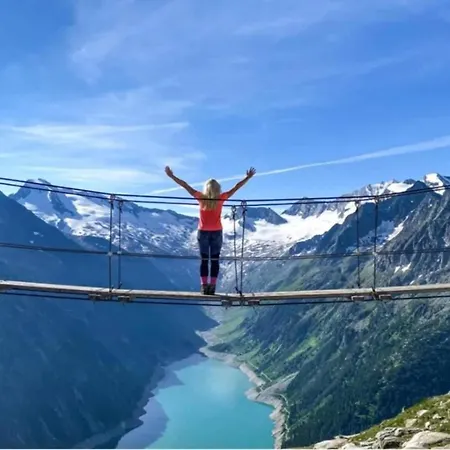 In Koenigsleiten By Zillertal Arena シャレー ヴァルト・イム・ピンツガウ
