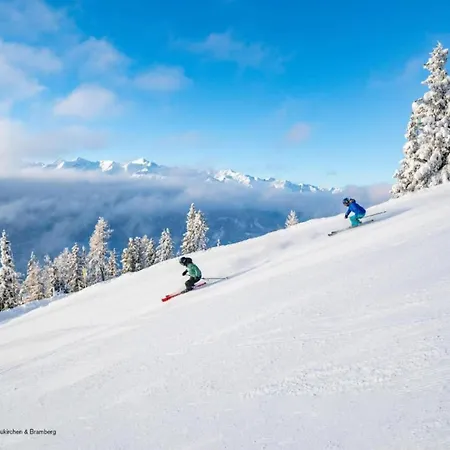 In Koenigsleiten By Zillertal Arena * 왈드임핀즈가우