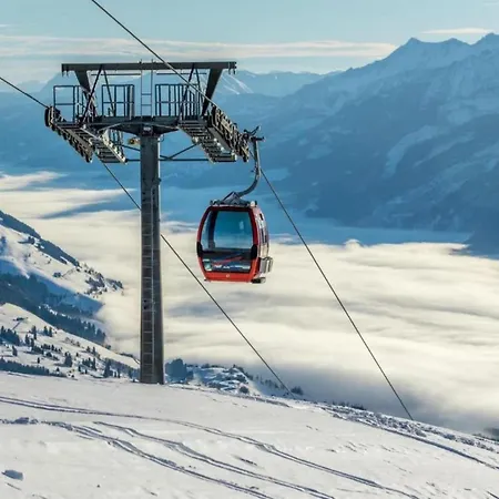 In Koenigsleiten By Zillertal Arena *